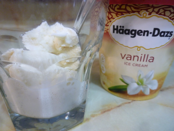 ハワイで食べたハーゲンダッツのアイスクリーム_c0152767_22512197.jpg