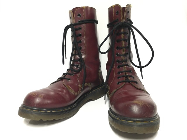 英国製 Dr.Martens UK7程度 チェリーレッド 12ホール_d0328089_00060645.jpg