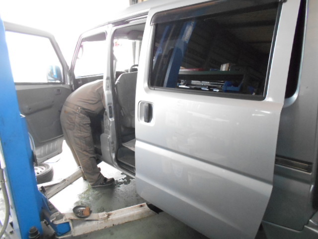 クリッパー&ジムニー車検☆今週もたくさんの車検ご入庫ありがとうございました( ´ー`)ノ_c0213517_13305052.jpg