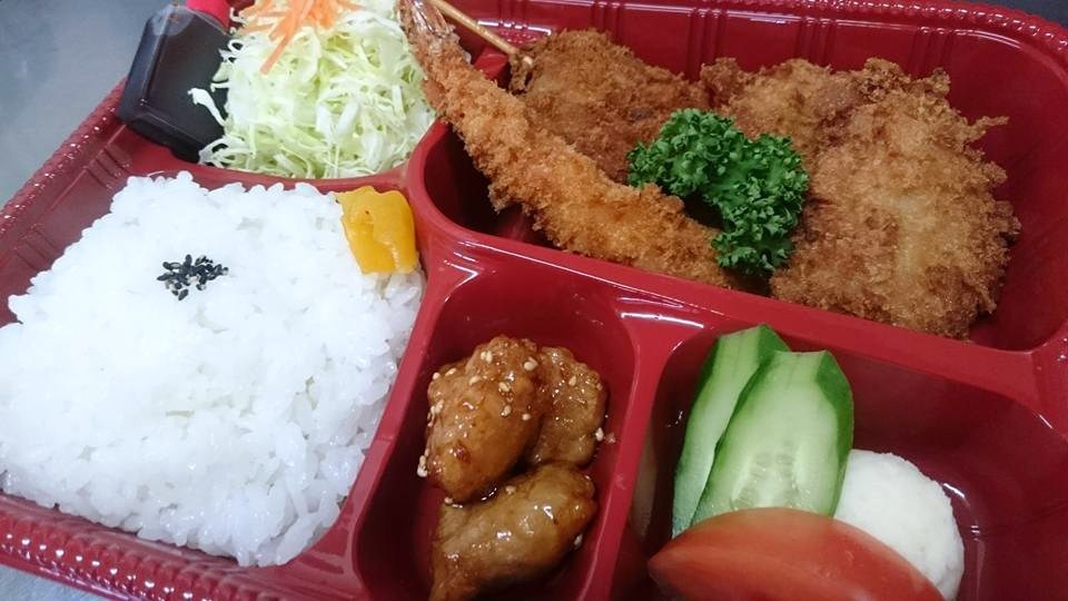 4/3(日)　桜と “特選とんかつ弁当”、アロマに包まれて♥_d0338933_07522507.jpg