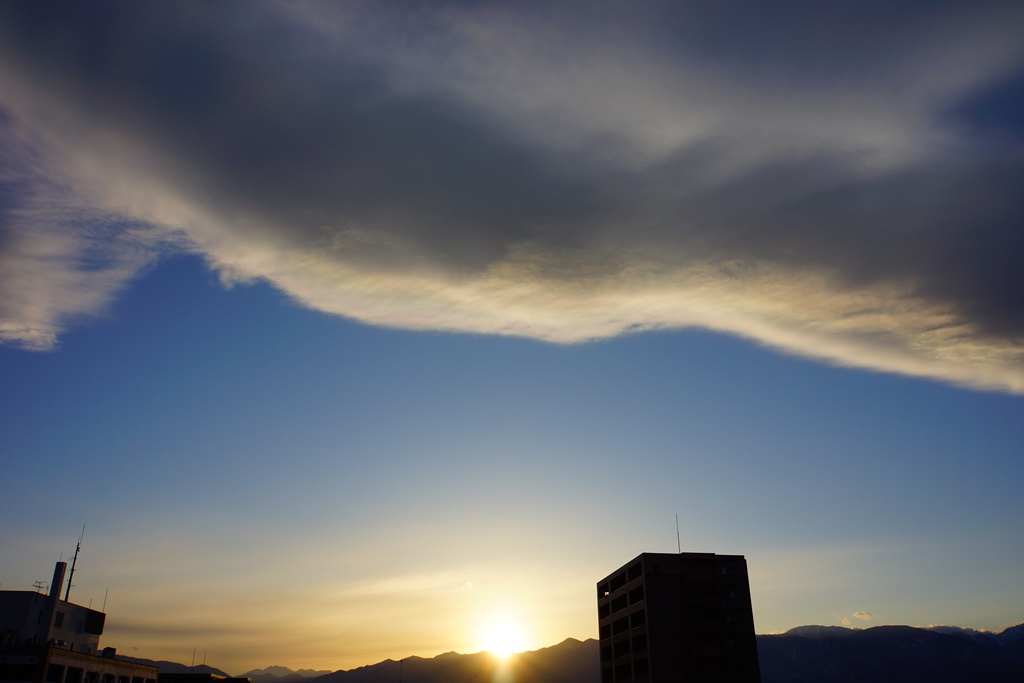 today\'s sunset 3月16日・17日_e0223456_1154404.jpg