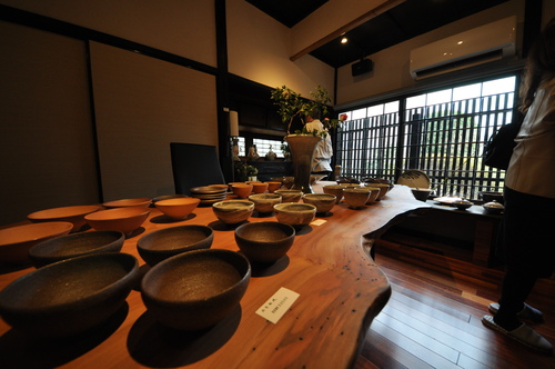 隣花庵さんOPEN!_f0150413_0454928.jpg