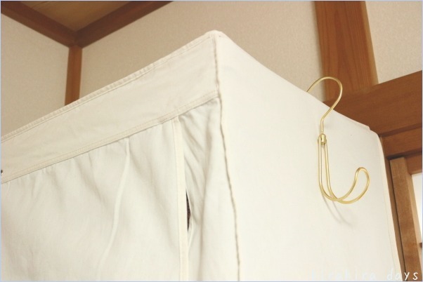 真鍮製のワイヤーハンガー_f0354014_21361738.jpg