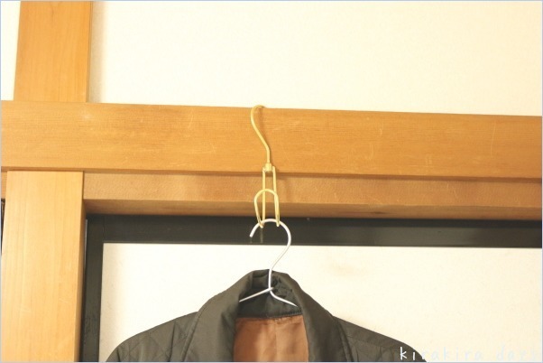 真鍮製のワイヤーハンガー_f0354014_21404782.jpg