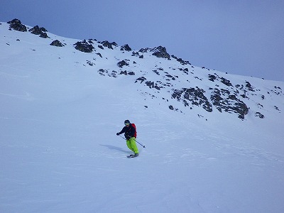 アラスカ遠征BCスキーツアー!!(スキー滑走編②)_a0353718_15521136.jpg