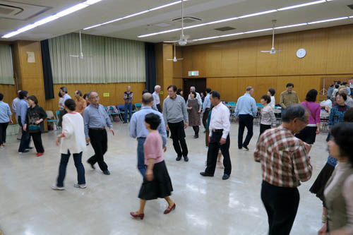 f0147025_2351375.jpg