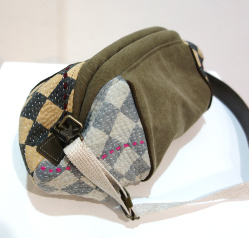 明日3/20(日)まで【Linnelle カワモトマリコ作品展〜Ralli Quilt 】〜ラリーキルトの魅力_a0017350_11213899.jpg