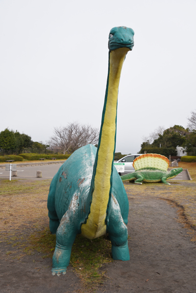 超ビミョーな鹿児島の珍スポット!桜島自然恐竜公園写真_e0171573_23131288.jpg