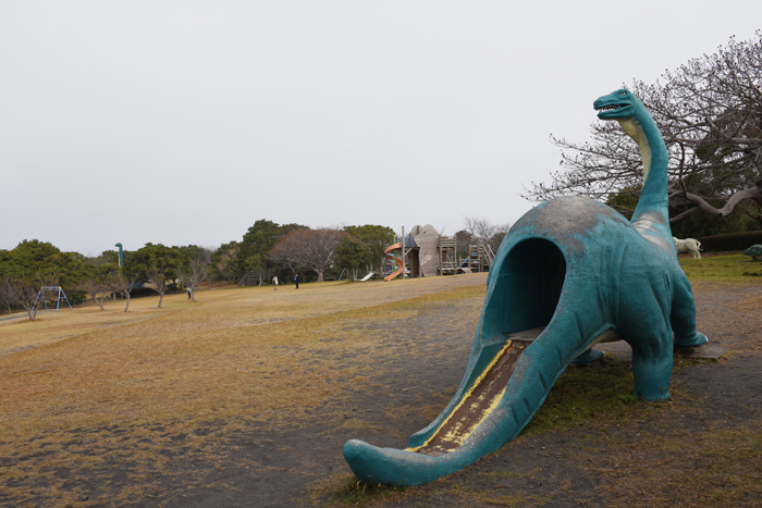 超ビミョーな鹿児島の珍スポット!桜島自然恐竜公園写真_e0171573_23132083.jpg
