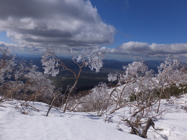 北陸の秀峰「荒島岳」に孤高の戦いに挑みに行く。_c0066176_8584350.jpg