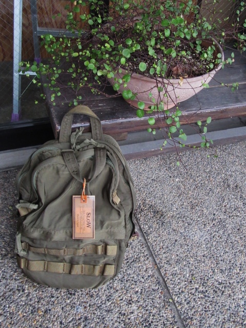 人気のBAG BRAND:SLOW より、連休前・其の② 2WAY RUCKSAC!★!_d0152280_927793.jpg