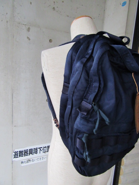 人気のBAG BRAND：SLOW より、連休前・其の②　2WAY RUCKSAC！★！_d0152280_9281592.jpg