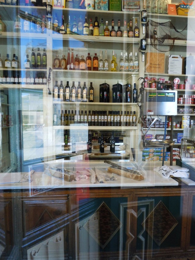 スペインで一番古くて美しい店 _c0213220_7285941.jpg