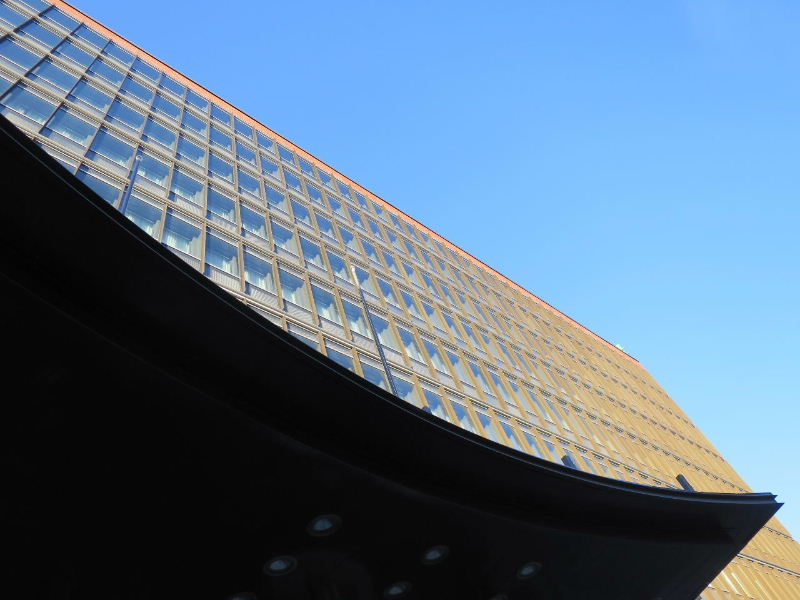 アイスランドの旅(1) 成田からヘルシンキへ_c0011649_22544546.jpg