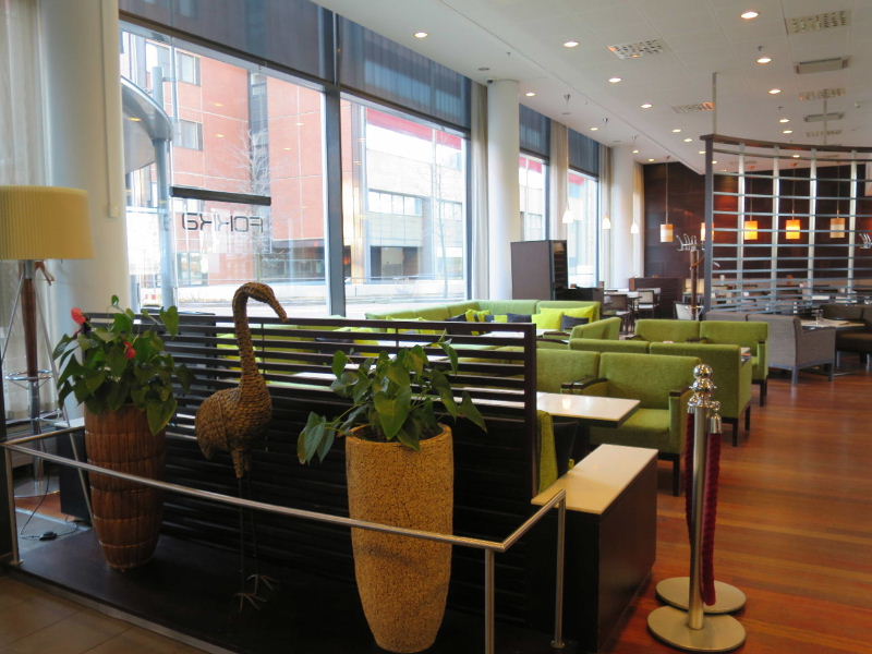 アイスランドの旅(1) 成田からヘルシンキへ_c0011649_2322812.jpg