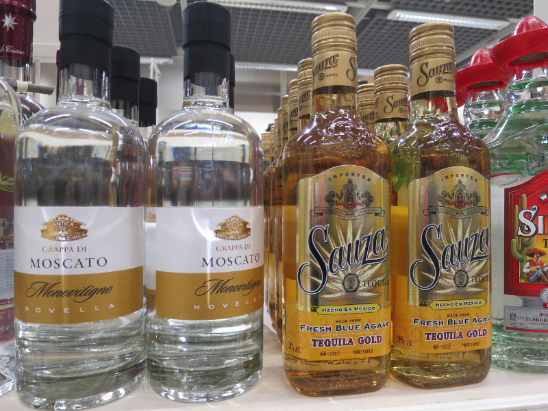 アイスランドの旅(1) 成田からヘルシンキへ_c0011649_23511373.jpg