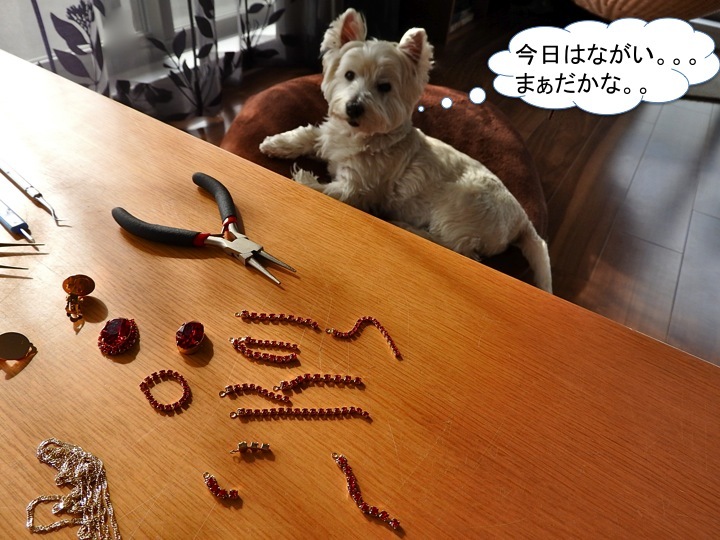 製作中は待機中_c0260460_11152999.jpg