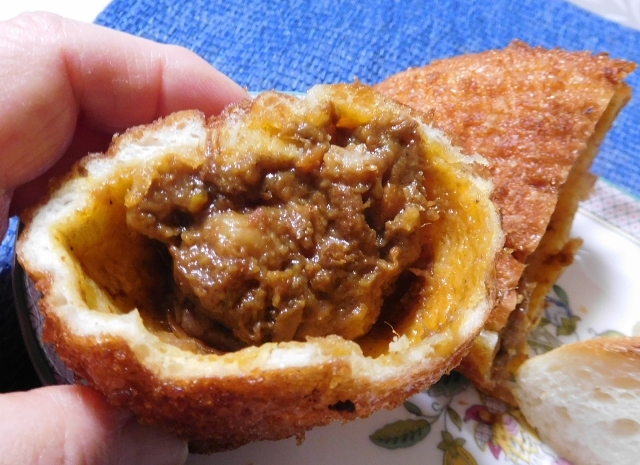 カレーパン大好きですよ_e0350905_13160007.jpg