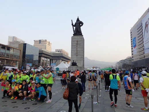 Seoulマラソン2016　Good Luck! ランナーさん_a0279116_14345576.jpg