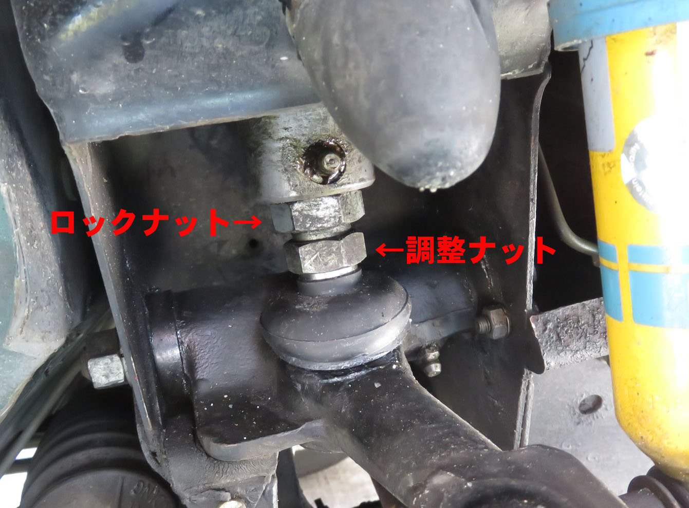 ミニいじり 9.7.1 車高調整_d0032222_13125215.jpg