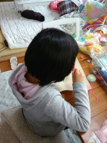 ちびっこビーズ教室の日_d0152937_1629536.jpg