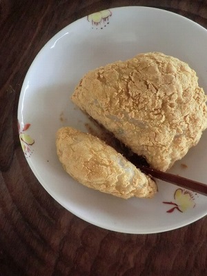 名古路英介さんの柳葉菓子切り_b0132444_1359275.jpg