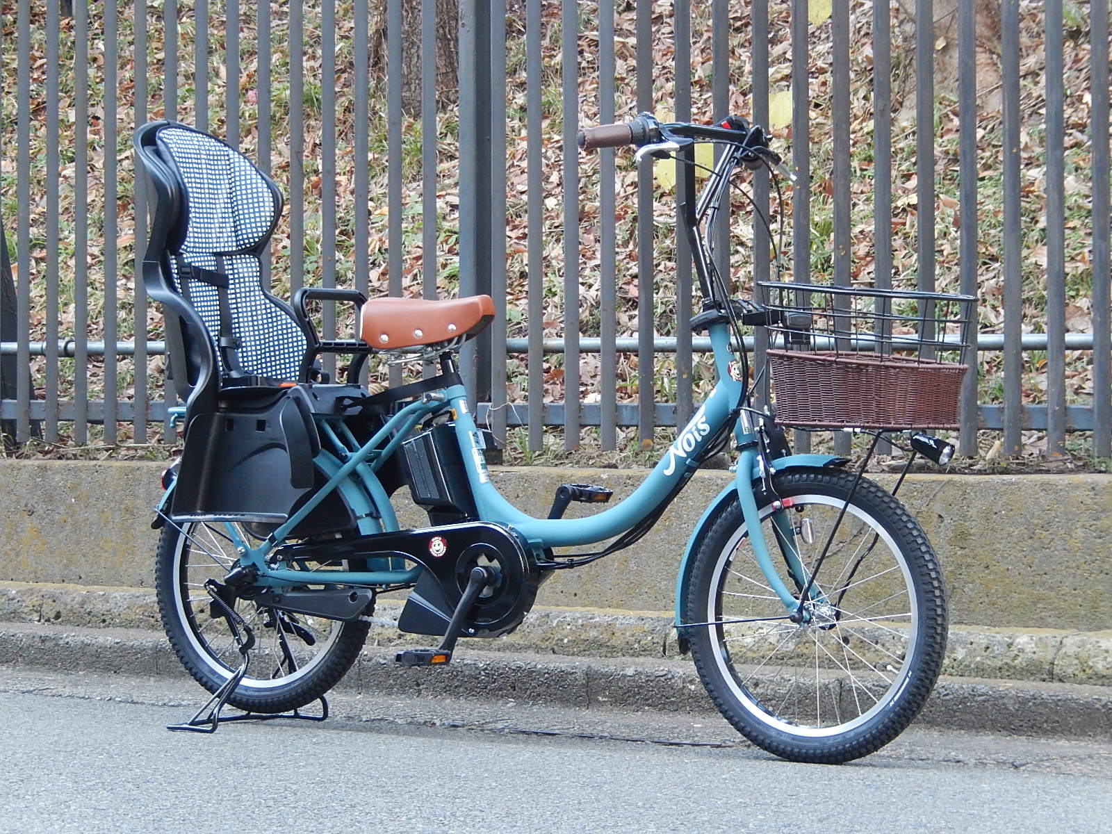 3月21日 渋谷 原宿 の自転車屋 FLAME bike前です_e0188759_19265598.jpg