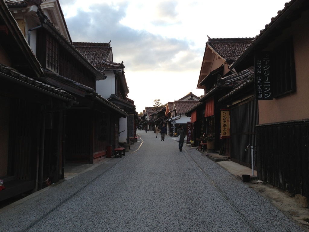 岡山・兵庫 建築視察(4)吹屋の街並み_c0310571_20352901.jpg