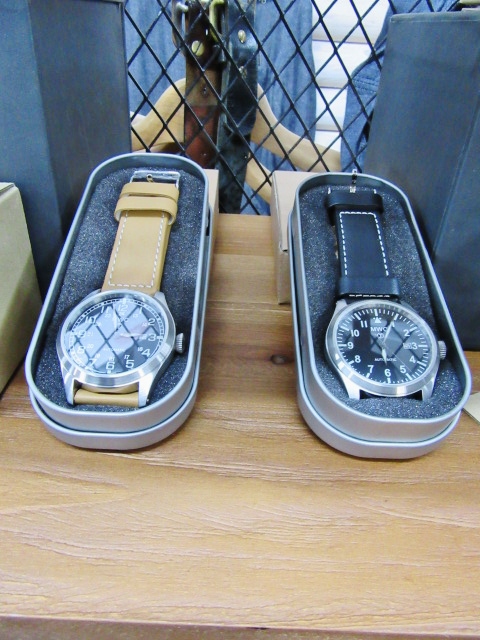 連休・最終日に何とか。。。春時計 ・・・ MWC & BENRUS!!_d0152280_1018784.jpg