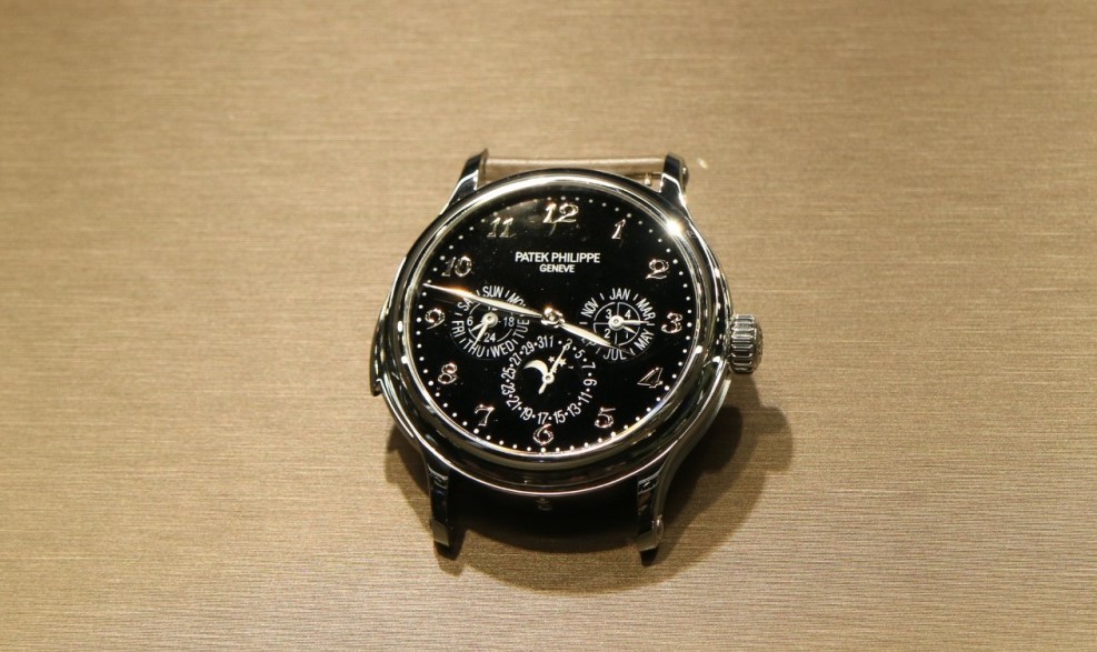 Patek Philippe ～Basel新作実機画像②_b0159560_08074878.jpeg