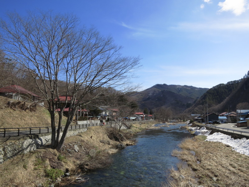 岩泉町の湧水めぐり ~豊かすぎる湧水の里・安家~_b0206037_18082687.jpg