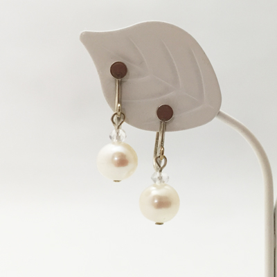 パールとトパーズのアクセサリー_e0104046_4305815.jpg