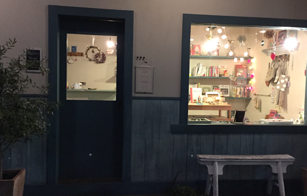 Zのお隣の雑貨屋さん「Fabrique451」さん、3/27(日)閉店されます_a0017350_10591362.jpg