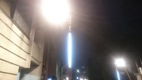 「街路灯」_a0075684_2085277.jpg