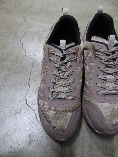 SKYDEX ・・・ BATTLE TRAINER (DEAD STOCK SNEAKER)!★!・・・再。_d0152280_22262539.jpg