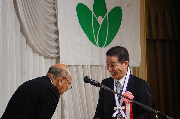 古賀誠氏「みやま市名誉市民称号贈呈式」並びに祝う会・千寿の楽しい歴史_a0137997_1735843.jpg