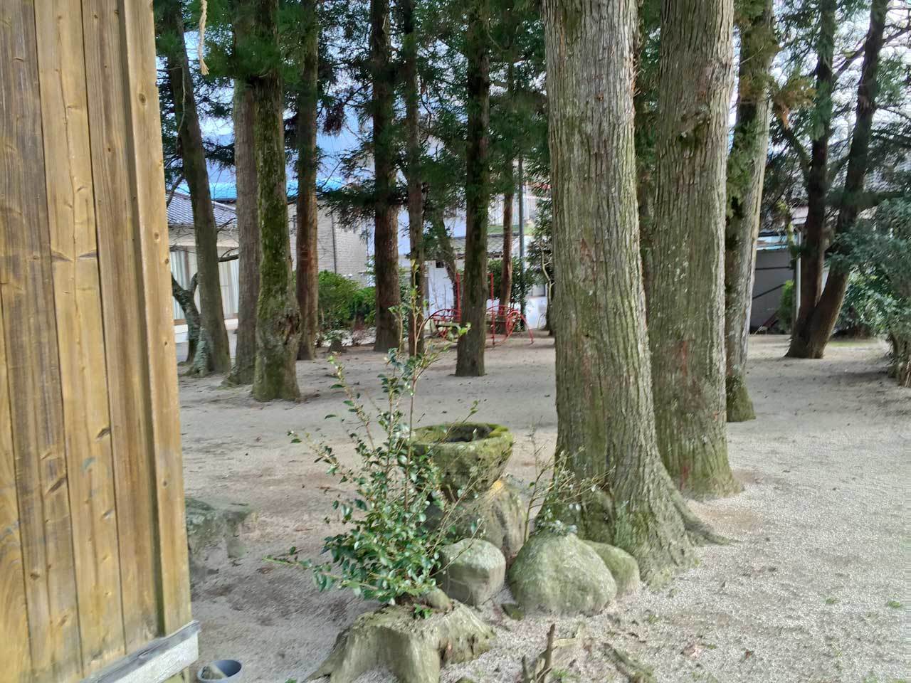 中島祇園神社　大分県由布市湯布院町川上_b0023047_03285123.jpg