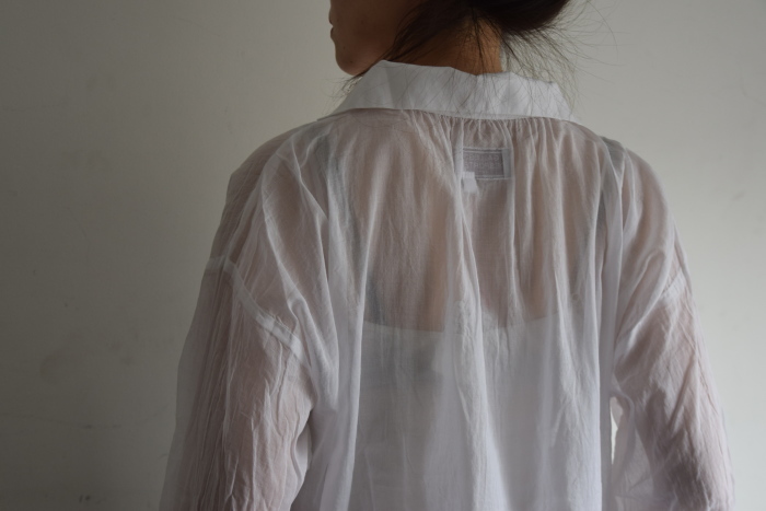 嬉しいお知らせと共に 、素敵なお洋服を・・・_b0110582_18055808.jpg