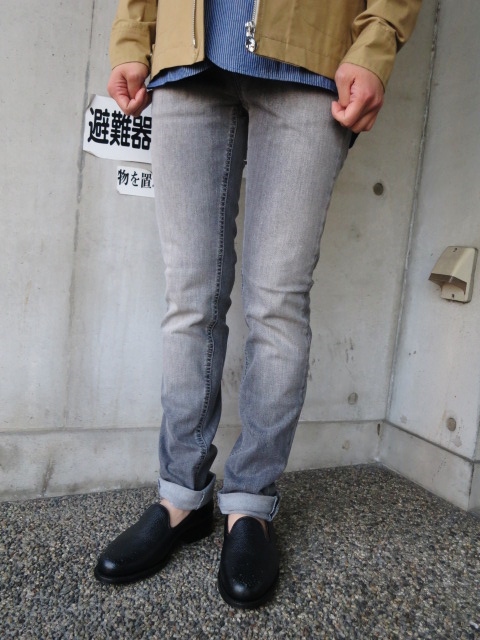 春のNUDIE JEANS (NEW)･･･ Thinfinn　WASHED LIGHT BLACK！★！_d0152280_2194547.jpg