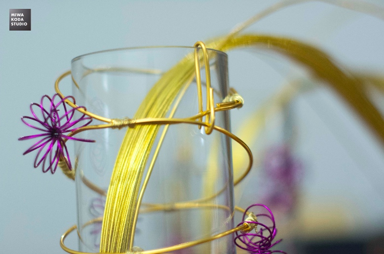 March 28, 2016 金のワイヤー Gold Wire_a0307186_15585134.jpg