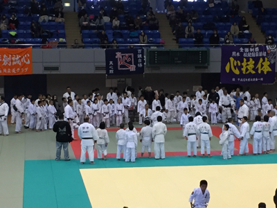 2016 馬場道場九州少年柔道錬成会 1日目_b0172494_12533585.jpg