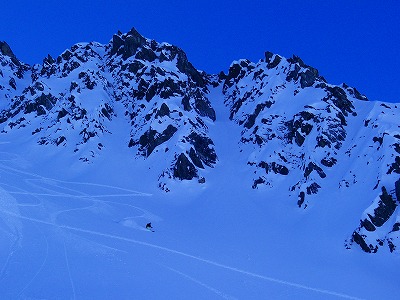 アラスカ遠征BCスキーツアー!!(スキー滑走編③)_a0353718_9484571.jpg