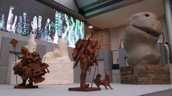 エリスマン邸の桜生卵プリンからスーパーフラット・コレクション展、そして六義園のしだれ櫻_c0002171_22493794.jpg