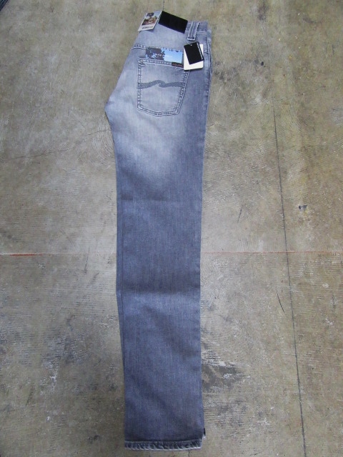 春のNUDIE JEANS (NEW)･･･ Thinfinn　WASHED LIGHT BLACK！★！_d0152280_9265079.jpg