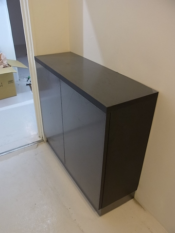 某美容室の家具取り付けです。_b0186200_22515002.jpg