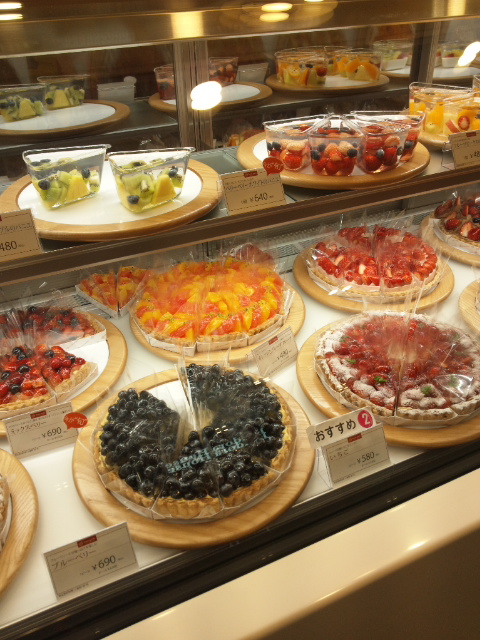 フルーツピークス イオンモール幕張新都心店 C b ケーキバイキング ベーグルな日々 フルーツピークス イオンモール幕張新都心店 C b ケーキバイキング ベーグルな日々
