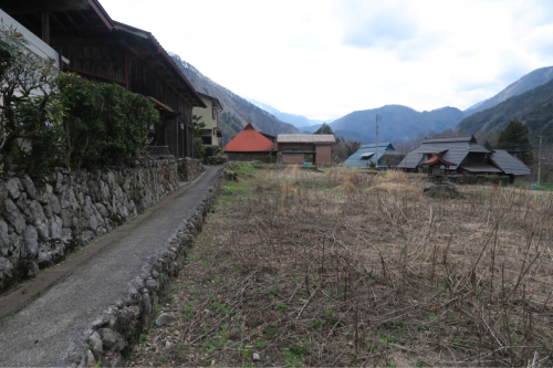 天界の村を歩く 南アルプス 茂倉(山梨県早川町)_d0147406_08422586.jpg