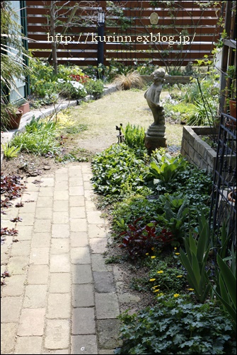 a0123003_937427.jpg