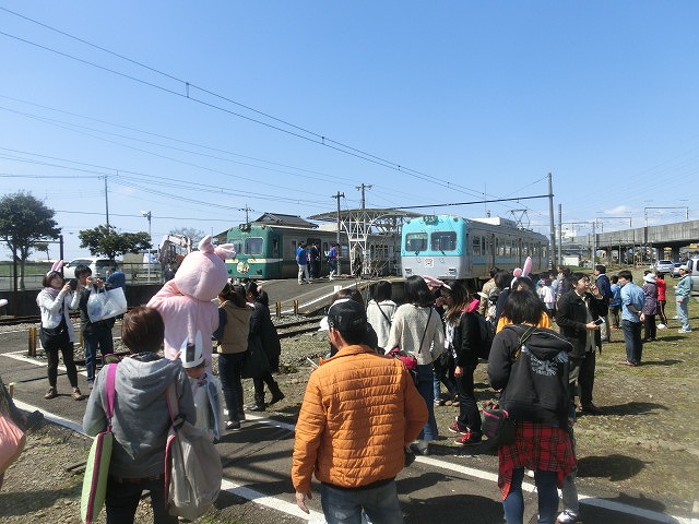 岳鉄に「夢をのせて」　アートステーション・イン・岳電_f0141310_7533675.jpg