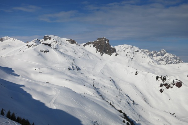 e0356046_02405957.jpg